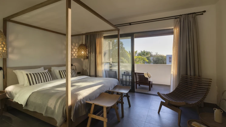 Tropical Zen Bungalow Suite